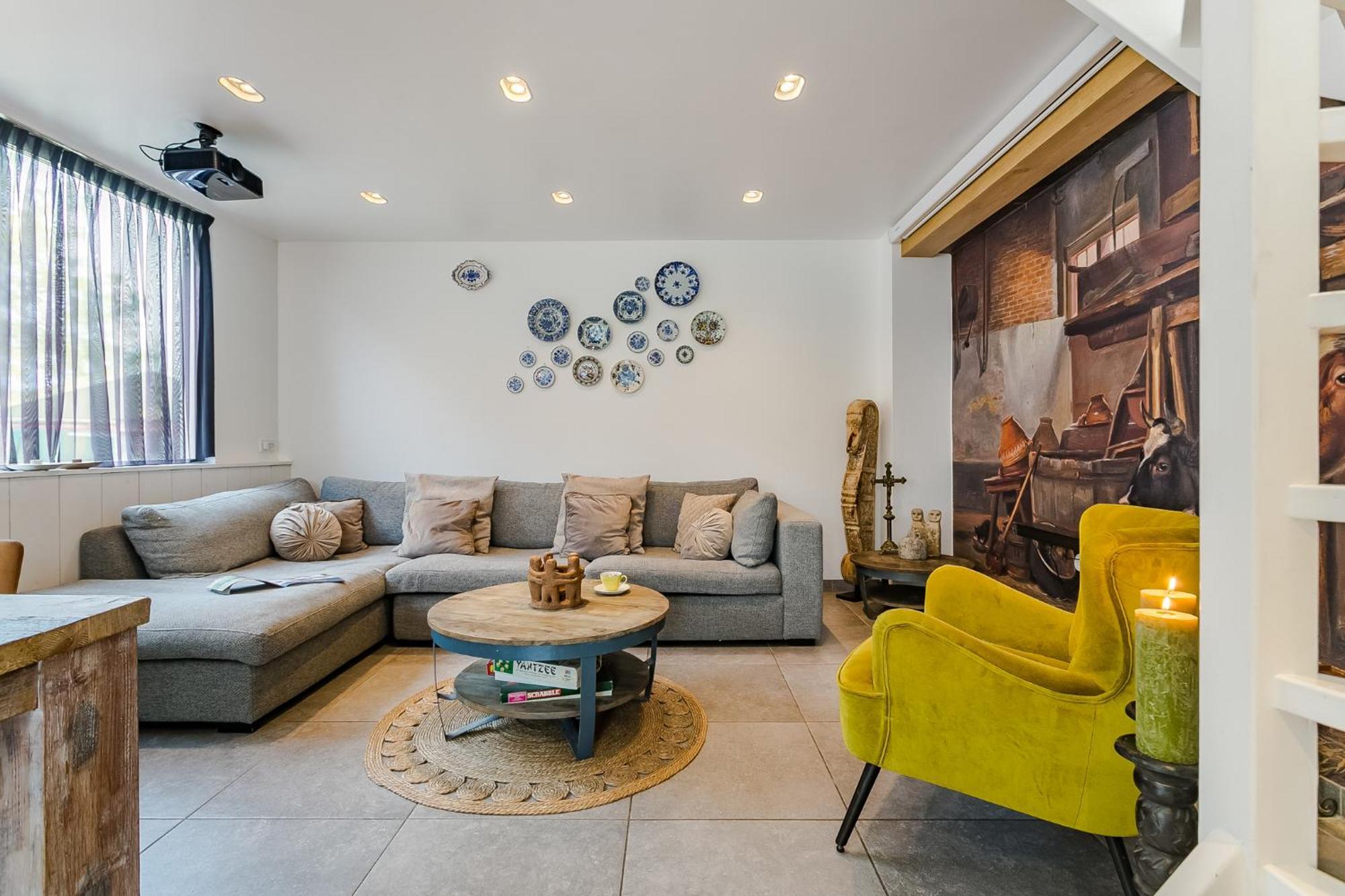 Luxury In Near Amsterdam Apartment *