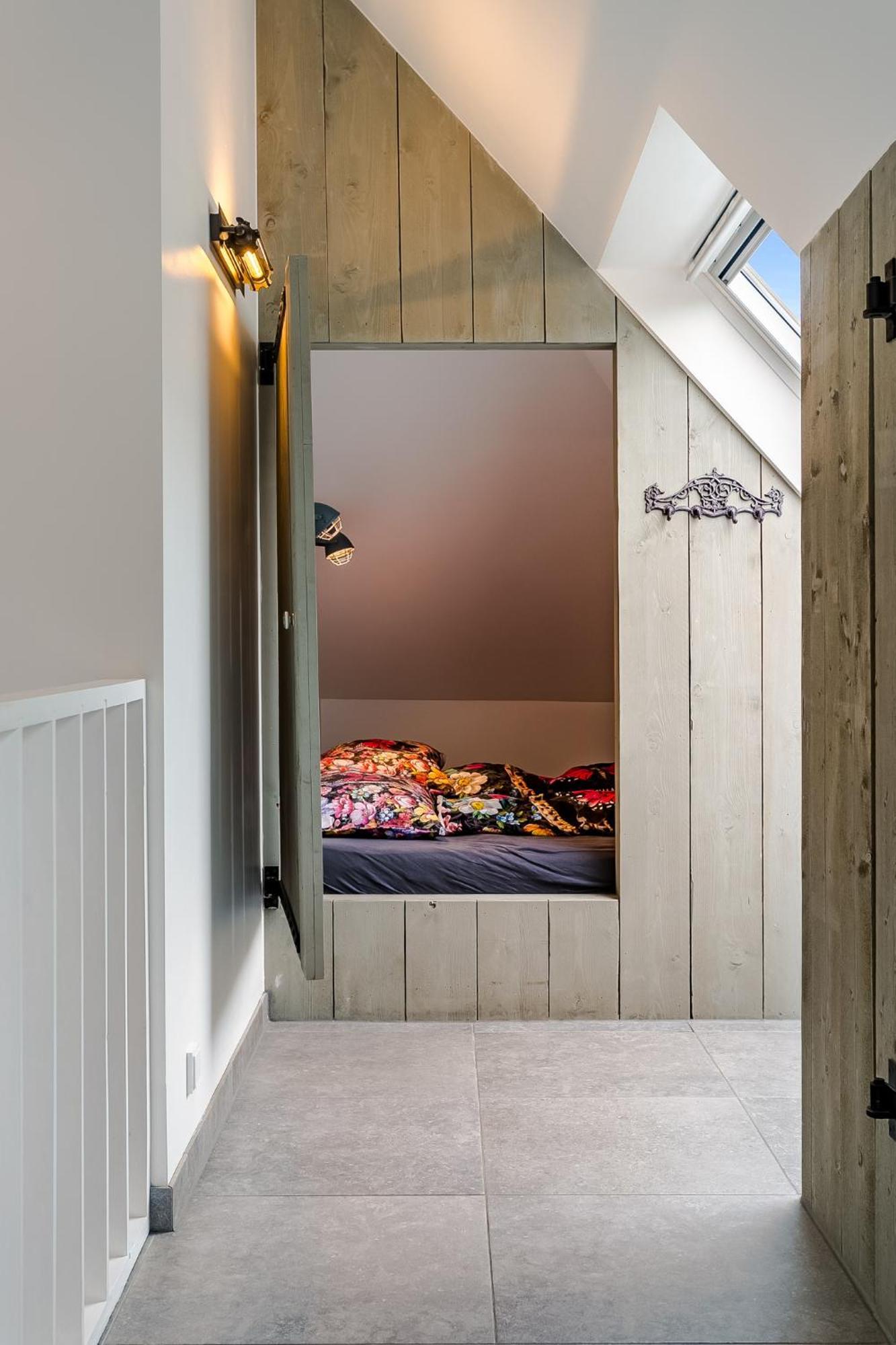 Luxury In Near Amsterdam Apartment