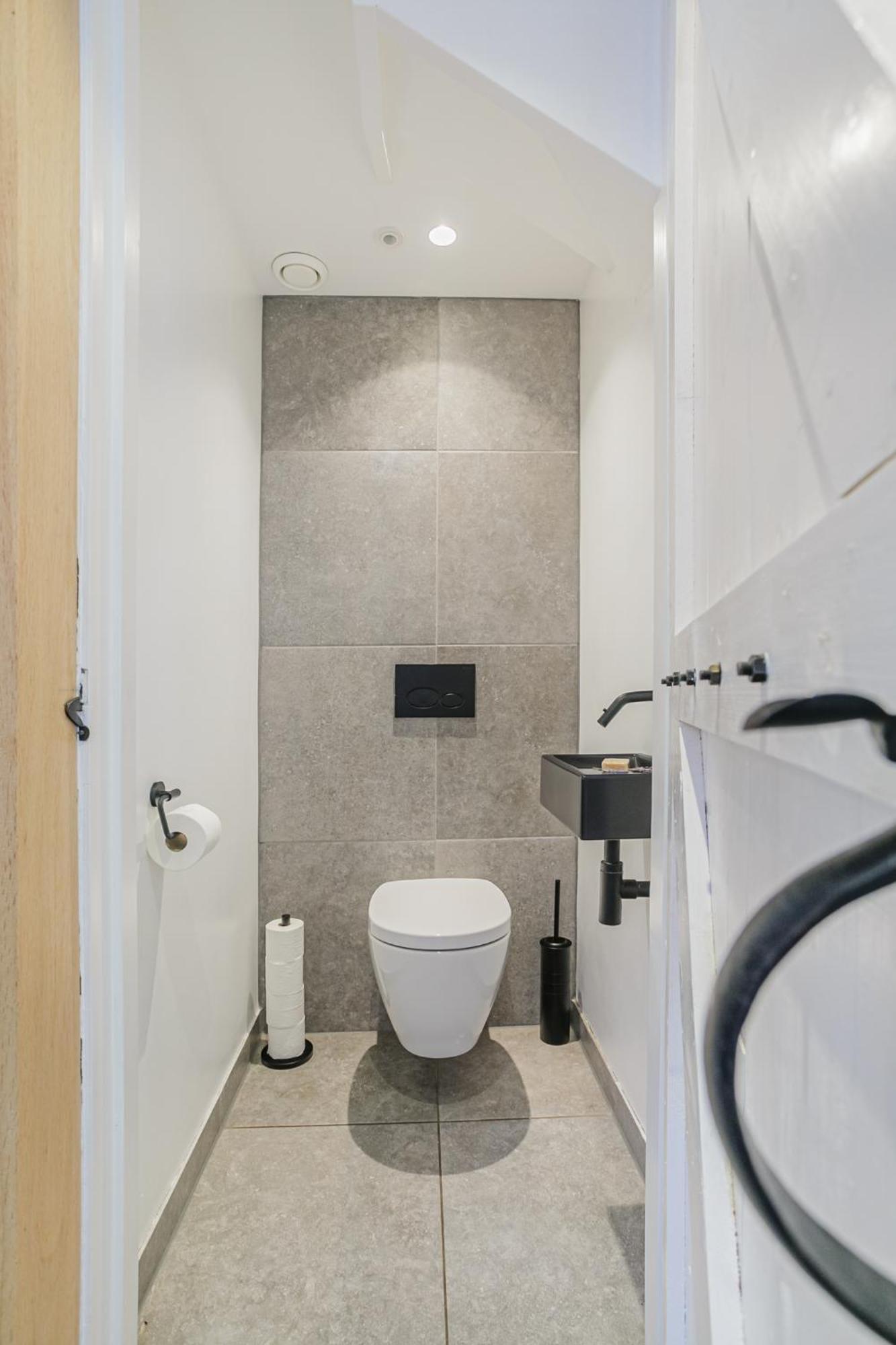 Luxury In Near Amsterdam Apartment *